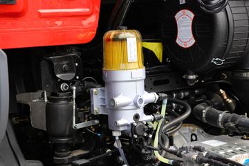 �������ó� �����콢KX 600���� 6X4 AMT�Զ���ǣ����(����)(Һ��)ͼƬ