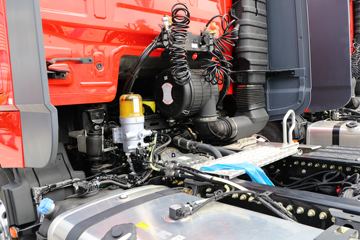 �������ó� �����콢KX 600���� 6X4 AMT�Զ���ǣ����(����)(Һ��)ͼƬ