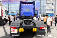 斯堪尼亚 新R系列重卡 500马力 6X2R牵引车(国六)(型号R500)