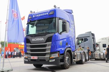 斯堪尼亚 新R系列重卡 500马力 6X2R牵引车(国六)(型号R500)
