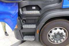 斯堪尼亚 新R系列重卡 500马力 6X2R牵引车(国六)(型号R500)