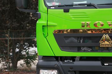 �й�����HOWO TX 430���� 8X4 6.5����ж��(ZZ3317V326GF1)ͼƬ