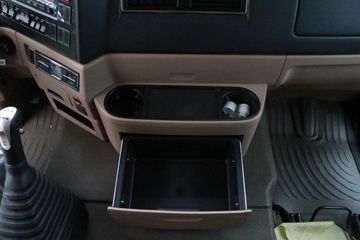 �й�����HOWO TX 430���� 8X4 6.5����ж��(ZZ3317V326GF1)ͼƬ