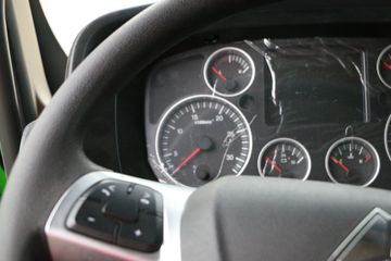 �й�����HOWO TX 430���� 8X4 6.5����ж��(ZZ3317V326GF1)ͼƬ