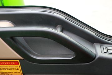 �й�����HOWO TX 430���� 8X4 6.5����ж��(ZZ3317V326GF1)ͼƬ