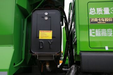 �й�����HOWO TX 430���� 8X4 6.5����ж��(ZZ3317V326GF1)ͼƬ