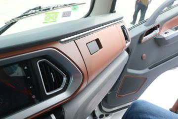 ���� ���� 150���� 4.12�׵�����ʽ�ῨͼƬ