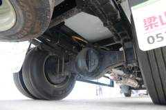 一汽解放 J6L 240马力 4X2 6.8米冷藏车(高顶)(CA5180XLCP62K1L4E6)