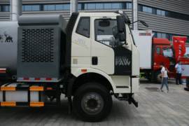 一汽解放底盘&nbsp;除尘车外观图片