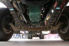 一汽解放 J6L 280马力 6X4 随车吊(CA5250JSQP62K1L5T1E6) 一汽解放 J6L 280马力 6X4 随车吊(CA5250JSQP62K1L5T1E6)