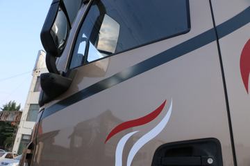 ó 콢KX  520 6X4 AMTԶǣ(Һ)(3.64ٱ)(DFH4250CX7)ͼƬ