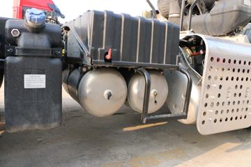 �������ó� �����콢KX ����� 520���� 6X4 AMT�Զ���ǣ����(��Һ��)(3.64�ٱ�)(DFH4250CX7)ͼƬ