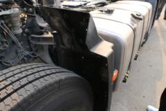 东风商用车 天龙旗舰KX 经典版 520马力 6X4 AMT自动挡牵引车(带液缓)(3.64速比)(DFH4250CX7)