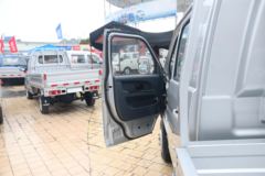 金杯 T52 1.5L 102马力 汽油 2.605米双排栏板微卡(国六)(JKC1034S6L0)