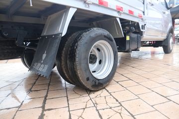 �� T52 1.5L 102���� ���� 2.605��˫������΢��(����)(JKC1034S6L0)ͼƬ