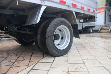 �� T52 1.5L 102���� ���� 2.605��˫������΢��(����)(JKC1034S6L0)ͼƬ