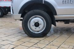 金杯 T52 1.5L 102马力 汽油 2.605米双排栏板微卡(国六)(JKC1034S6L0)