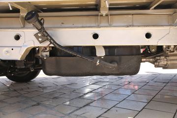 �� T30 1.5L 102���� ���� 2.7�׵�������΢��(����)(JKC1030DS6BL5)ͼƬ