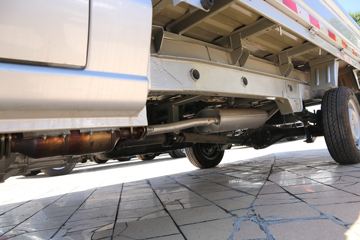 �� T30 1.5L 102���� ���� 2.7�׵�������΢��(����)(JKC1030DS6BL5)ͼƬ