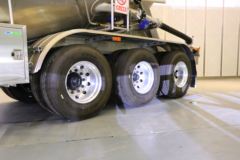 万事达 35方中密度粉粒物料运输半挂车