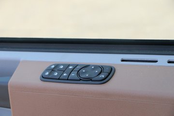 �������ó� �����콢KX ���߰� 600���� 6X4 AMT�Զ���ǣ����(����)(Һ��)(DFH4250C7)ͼƬ