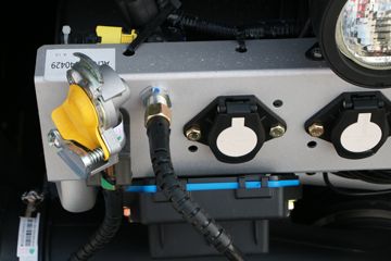 �й����� HOWO TH7�ؿ� ������ 540���� 6X4 AMT�Զ���ǣ����(����)(��Һ��)(ZZ4257V324HF1B)ͼƬ