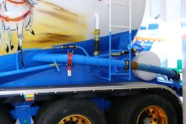 28.5方系列 粉粒物料运输半挂车外观图片