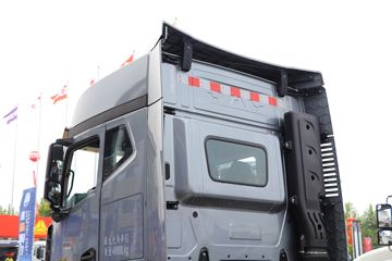 ���� �����K7�ؿ� ���ʰ� 560���� 6X4 AMT�Զ���ǣ����(����)(��������)(HFC4252P1K8E33KS)ͼƬ