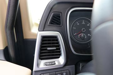 ���� �����K7�ؿ� ���ʰ� 560���� 6X4 AMT�Զ���ǣ����(����)(��������)(HFC4252P1K8E33KS)ͼƬ