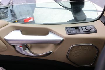 ���� �����K7�ؿ� ���ʰ� 560���� 6X4 AMT�Զ���ǣ����(����)(��������)(HFC4252P1K8E33KS)ͼƬ