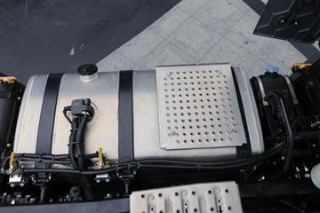 ���� �����K7�ؿ� ���ʰ� 560���� 6X4 AMT�Զ���ǣ����(����)(��������)(HFC4252P1K8E33KS)ͼƬ