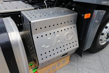 ���� �����K7�ؿ� ���ʰ� 560���� 6X4 AMT�Զ���ǣ����(����)(��������)(HFC4252P1K8E33KS)ͼƬ