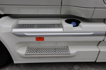 ���� �����V7�ؿ� 560���� 6X4 AMT�Զ�����ͷǣ����(����)(���ߵ�����)(HFC4253C1K7E45KS)ͼƬ