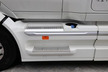 ���� �����V7�ؿ� 560���� 6X4 AMT�Զ�����ͷǣ����(����)(���ߵ�����)(HFC4253C1K7E45KS)ͼƬ