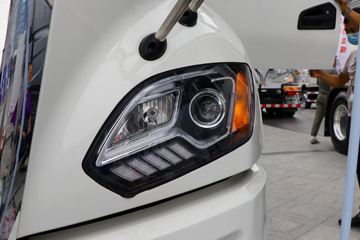 ���� �����V7�ؿ� 560���� 6X4 AMT�Զ�����ͷǣ����(����)(���ߵ�����)(HFC4253C1K7E45KS)ͼƬ