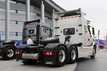 ���� �����V7�ؿ� 560���� 6X4 AMT�Զ�����ͷǣ����(����)(���ߵ�����)(HFC4253C1K7E45KS)ͼƬ