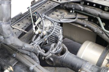 ���� �����V7�ؿ� 560���� 6X4 AMT�Զ�����ͷǣ����(����)(���ߵ�����)(HFC4253C1K7E45KS)ͼƬ