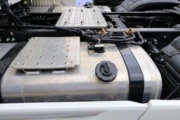 ���� �����V7�ؿ� 560���� 6X4 AMT�Զ�����ͷǣ����(����)(���ߵ�����)(HFC4253C1K7E45KS)ͼƬ