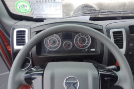 凯捷M3&nbsp;平板运输车驾驶室图片