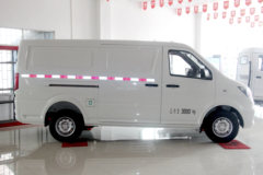 东风股份 御风EM26 3T 4.865米纯电动厢式运输车