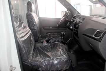 ����ɷ� ����EM26 3T 4.865�״��綯��ʽ���䳵ͼƬ