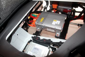 ����ɷ� ����EM26 3T 4.865�״��綯��ʽ���䳵ͼƬ