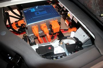 ����ɷ� ����EM26 3T 4.865�״��綯��ʽ���䳵ͼƬ