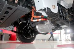 东风股份 御风EM26 3T 4.865米纯电动厢式运输车