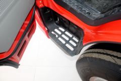 东风 多利卡D6-N 锐能版 140马力 4.17米单排厢式轻卡(国六)(EQ5041XXY3CDFAC)