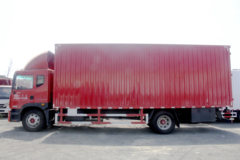 东风 多利卡D9 180马力 4X2 6.8米厢式载货车(EQ5161XXYL9BDGAC)