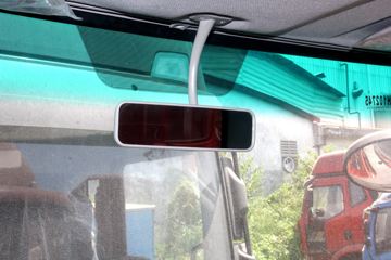 ���� ������D9 180���� 4X2 6.8����ʽ�ػ���ͼƬ