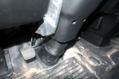 东风 多利卡D9 180马力 4X2 6.8米厢式载货车(EQ5161XXYL9BDGAC)