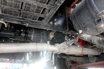 ���� ������D9 180���� 4X2 6.8����ʽ�ػ���ͼƬ