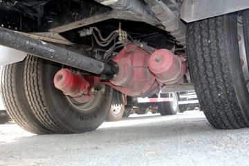 ���� ������D9 180���� 4X2 6.8����ʽ�ػ���ͼƬ